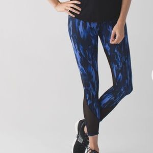 Lululemon All Meshed Up 7/8 Tight